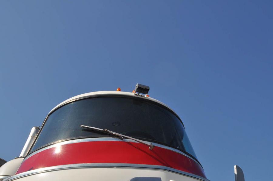 Детали экстерьера GM Futurliner 1940 года  (фото 29 из 66)